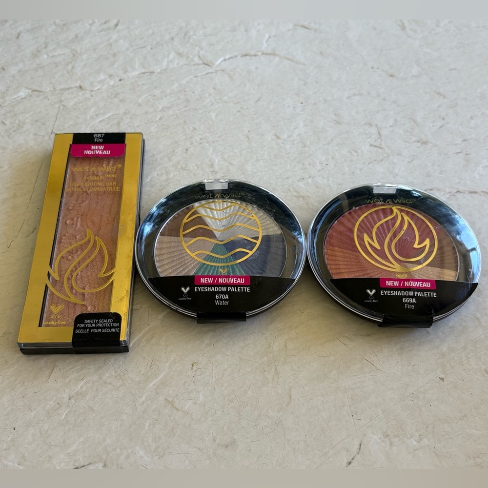 SAFETY SEALED BUNDLE Wet n Wild Eyeshadow Palettes+ Megaglo Highlighting Bar NEW